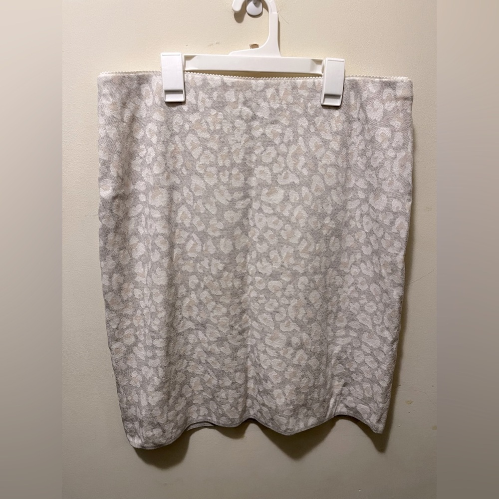 NWT Marc Cain pull on wool‎ blend skirt sz N6/12